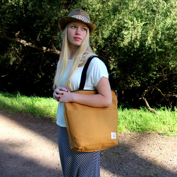 Aria Reversible Messenger: Mustard
