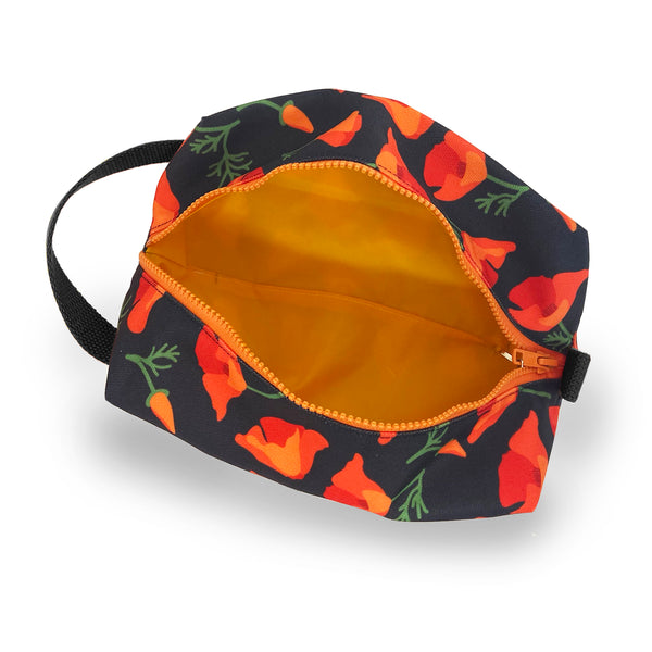 Box Zip: Poppy Charcoal