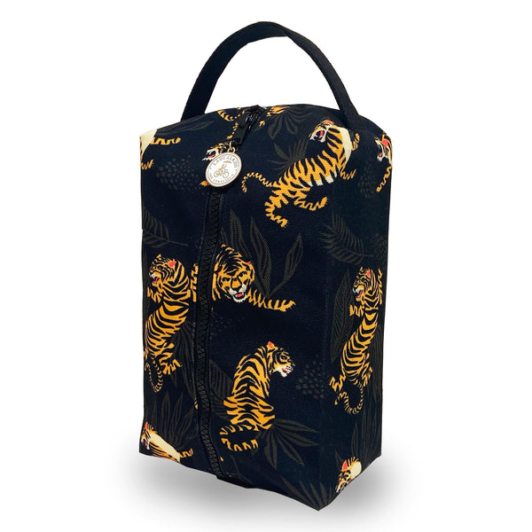 Box Zip: Tiger Black