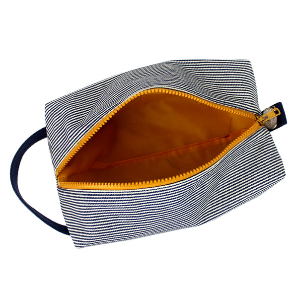 Box Zip: Hickory Stripe