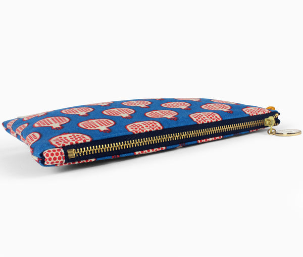 Miss Zip Wristlet: Pomegranate