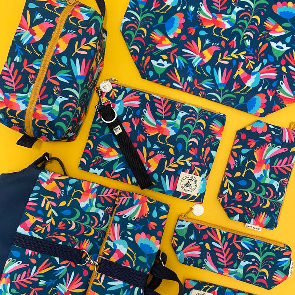 Miss Zip Wristlet: Otomi Indigo