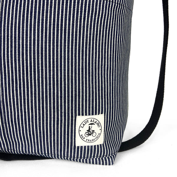 Aria Reversible Messenger: Hickory Stripe